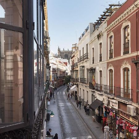 Puerta Catedral Holiday Suites Sewilla Zewnętrze zdjęcie